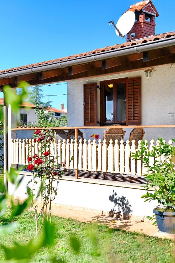 Adriatico Bungalow Poreč Zewnętrze zdjęcie